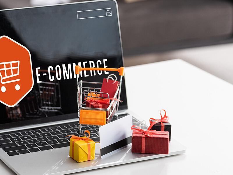 e-Ticaret WEB Sitesi e-Ticaret WEB Sitesi